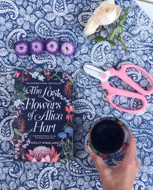the lost flowers of alice hart by holly ringland